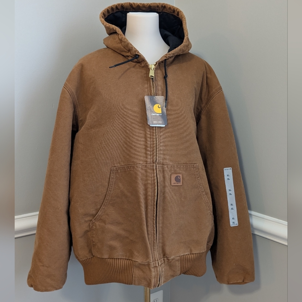 NWT Men's Carhartt Quilted Flannel Lined Jacket